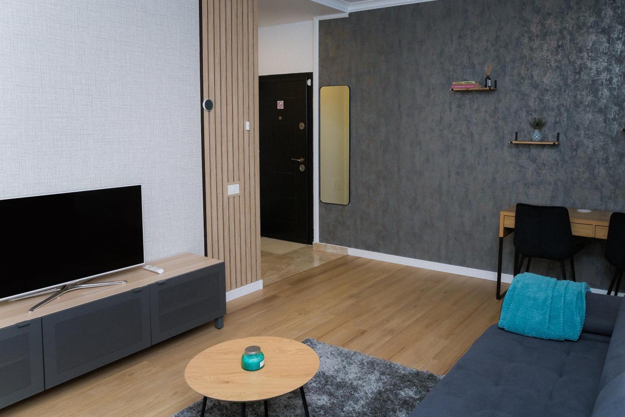 Elysian Urbanscape Brown, 2 Rooms, Near Bucharest Chiajna エクステリア 写真